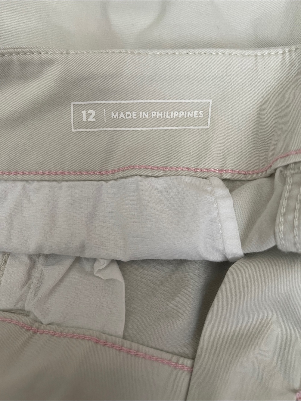 Vineyard Vines Chino Shorts Women’s 12 Preppy Coastal Tan - Picture 2 of 9